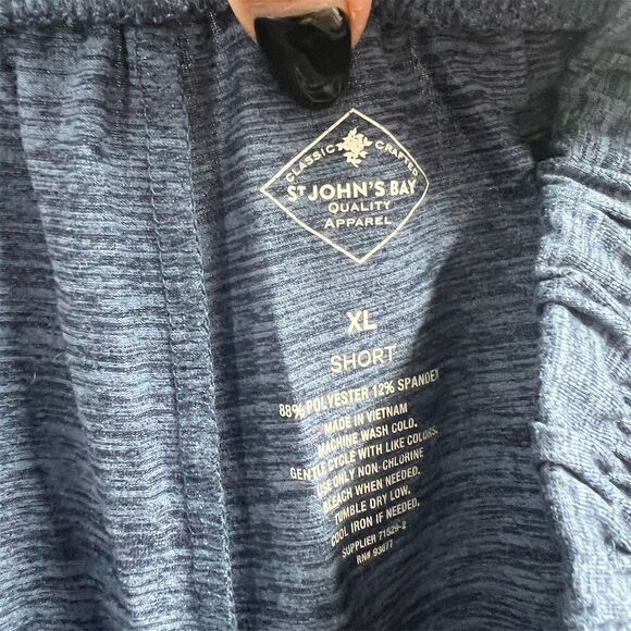 St. John's Bay womens XL Heathered Blue Knit Sweat Shorts Elastic Waist Pockets - Picture 4 of 4